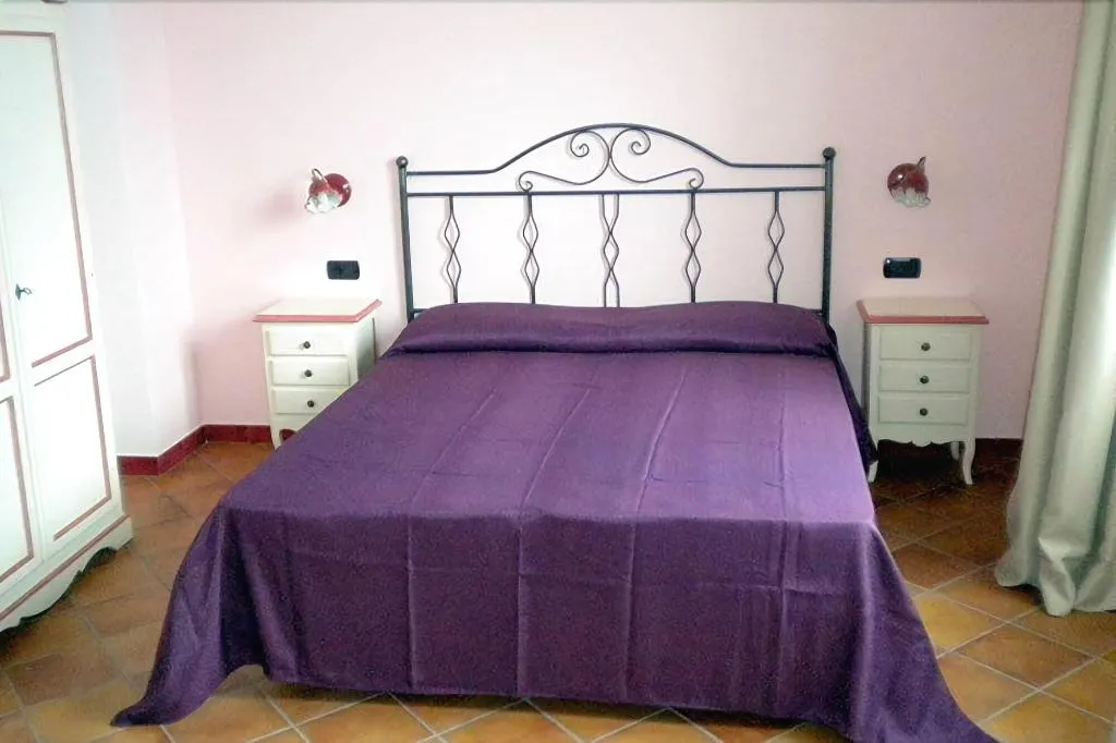 Room, Il Porticciolo di Amalfi, Naples