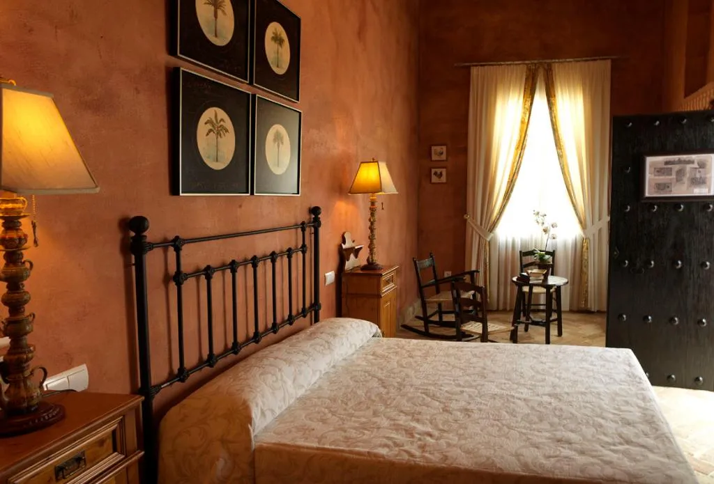 Double or Twin STANDARD Room, La Casona de Calderon, Seville