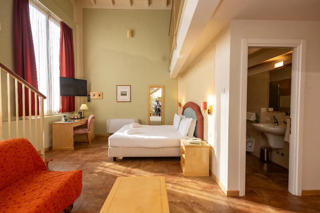 FAMILY ROOM CLASSIC Room, LVG Hotel Collection - Belvedere San Gottardo, Milan