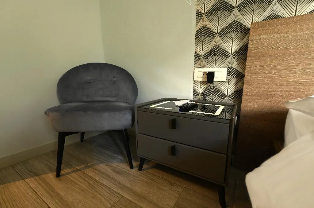 DOUBLE STANDARD Room, Urban Core Residence, Athens
