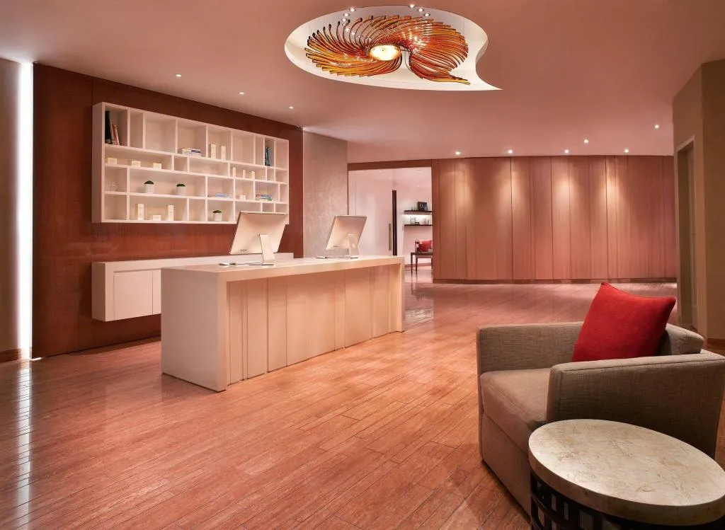 Sports and Entertainment, Grand Hyatt Residence, Dubai