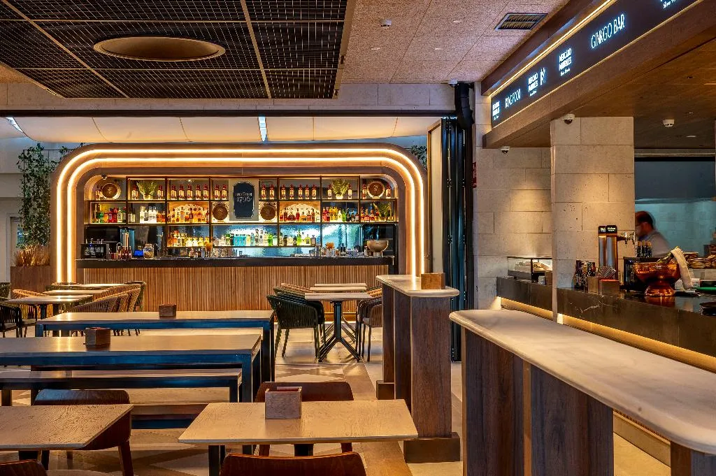 Restaurant, VP SOGNIO Metropolitano, Madrid