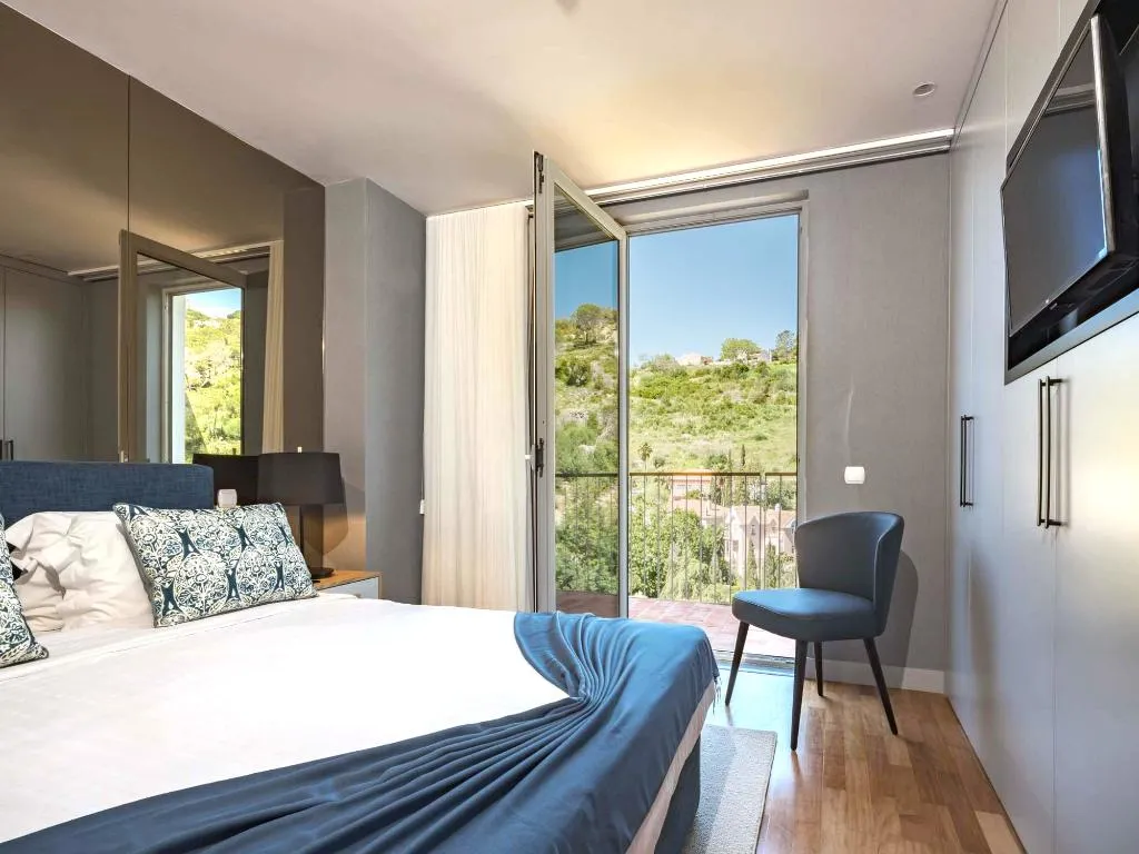 SINGLE DELUXE SUPERIOR Room, Pure Monchique Hotel by Unlock Hotels, Algarve