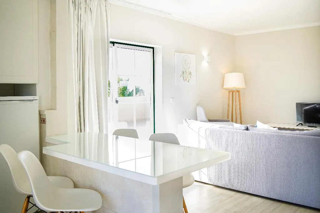 APARTMENT TWO BEDROOMS Room, Vitors Plaza, Algarve