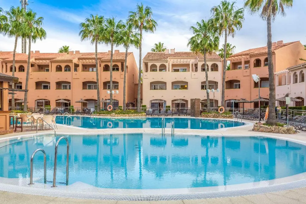 Pool, Los Amigos Beach Club, Costa Del Sol
