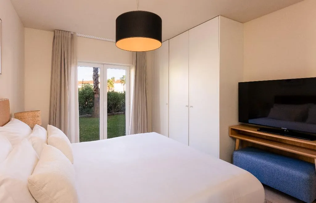 APARTMENT PREMIUM TWO BEDROOMS Room, Eden Villas & Apartments, Algarve