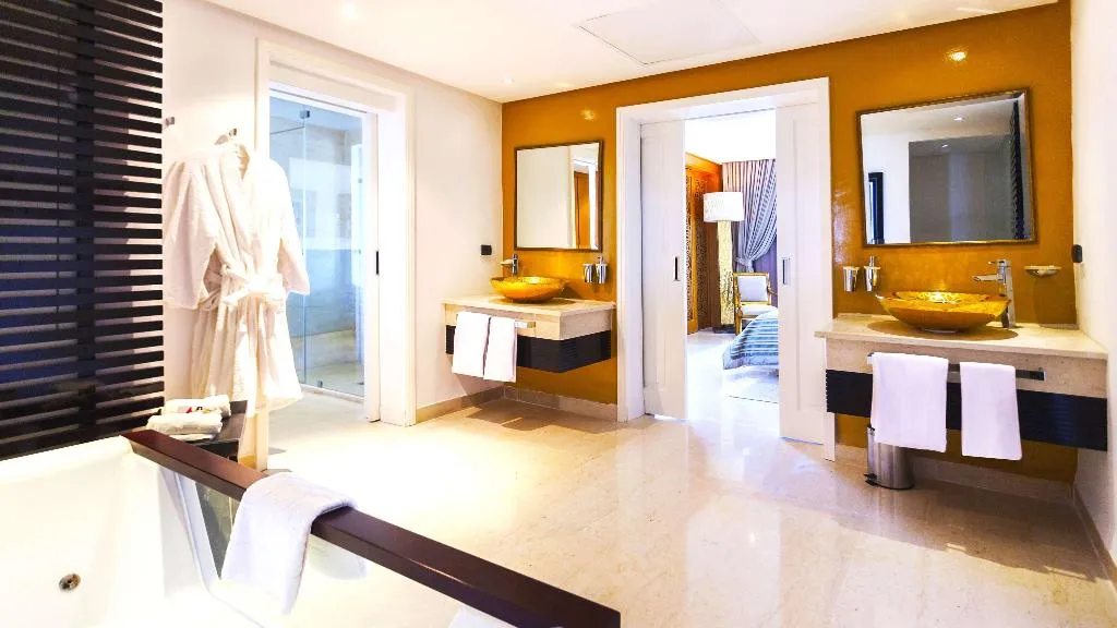 SUITE STANDARD Room, Occidental Sousse Marhaba, Tunisia
