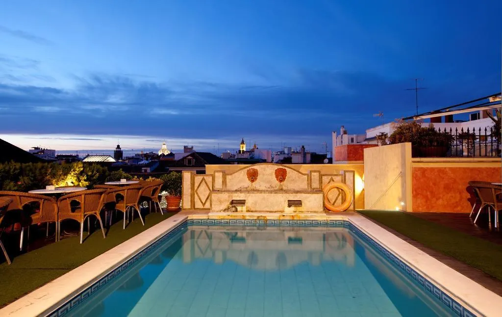 Pool, Doña Maria, Seville