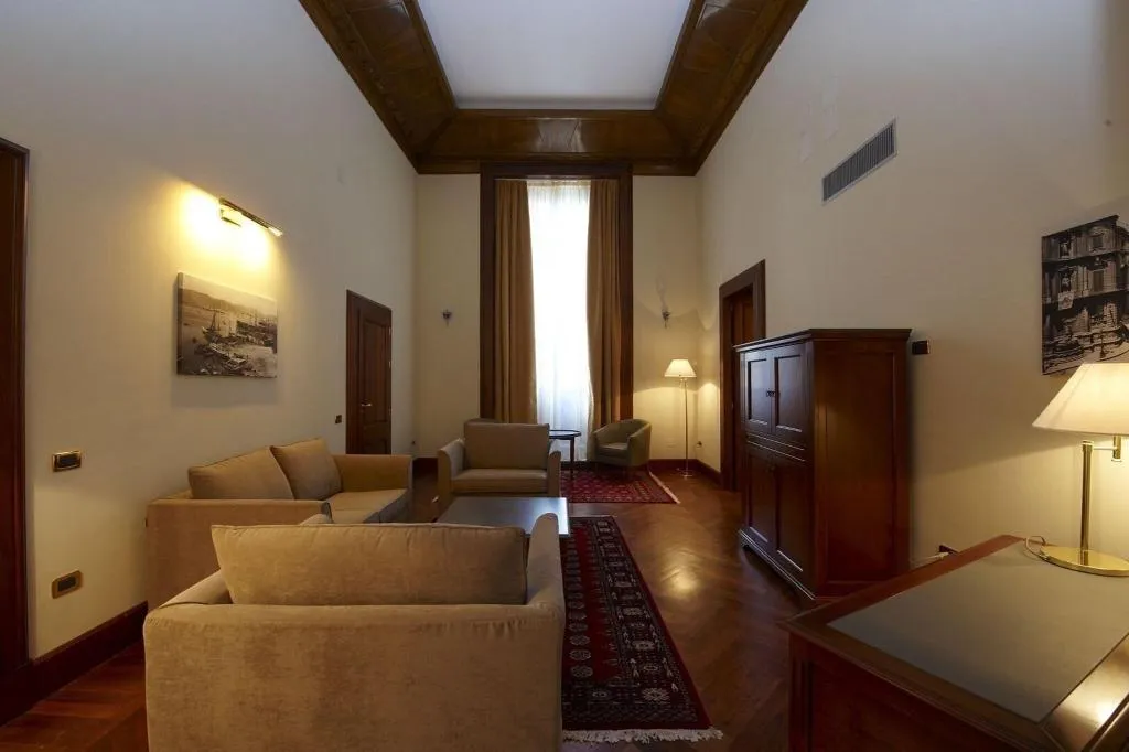 SUITE Presidential Room, Grand Hotel Piazza Borsa, Palermo
