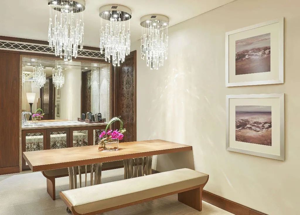 FAMILY ROOM STANDARD Room, Hilton Dubai Al Habtoor City, Dubai