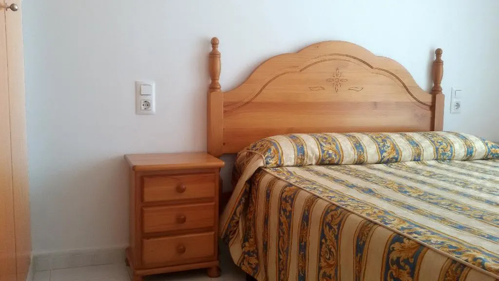 APARTMENT CAPACITY 6 TWO BEDROOMS Room, Gandia Universidad 3000, Valencia