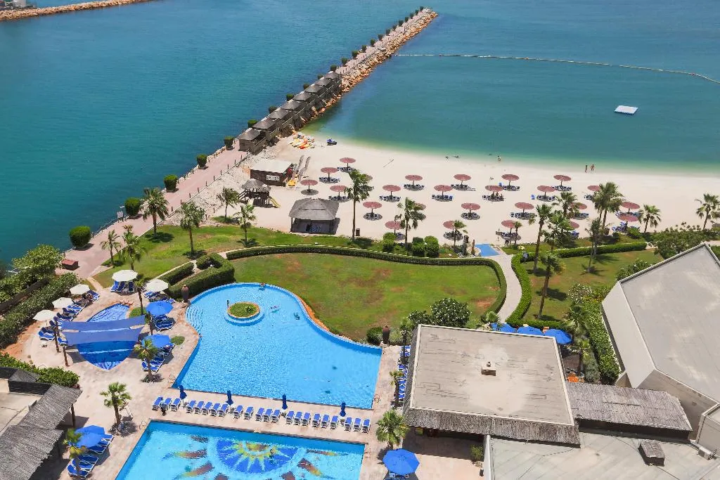 Pool, Radisson Blu Resort, Sharjah, Dubai