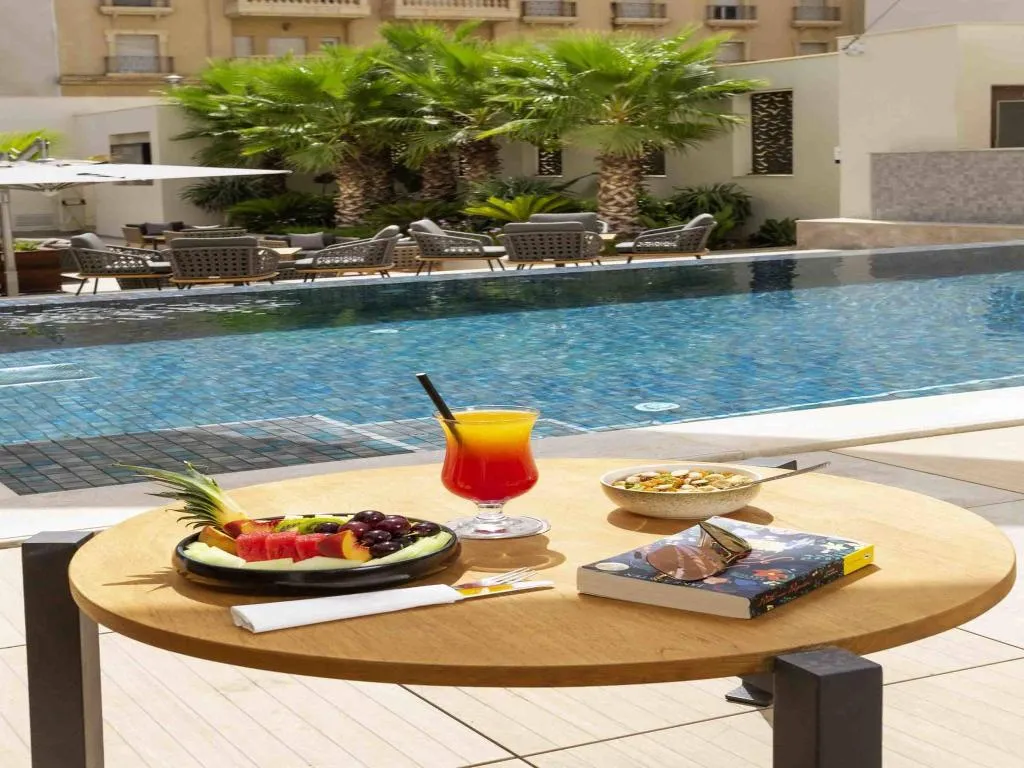 Pool, Novotel Tunis Lac, Tunisia