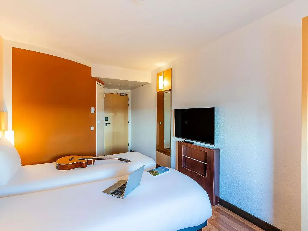 TWIN STANDARD Room, ibis Lisboa Sintra, Lisbon