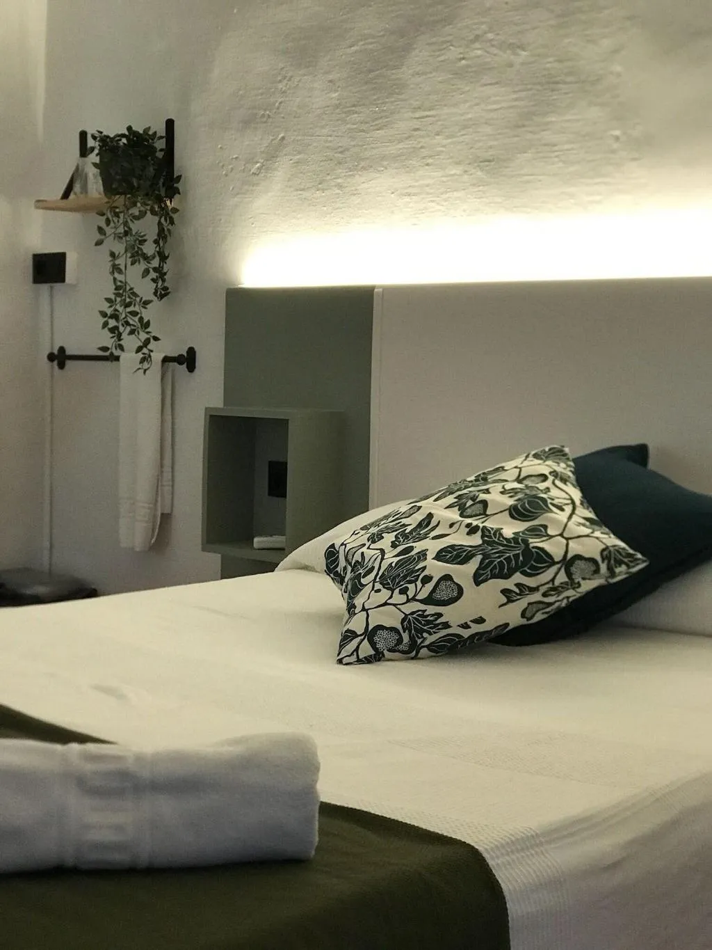 Room, Hostal L'Estrella, Costa Brava