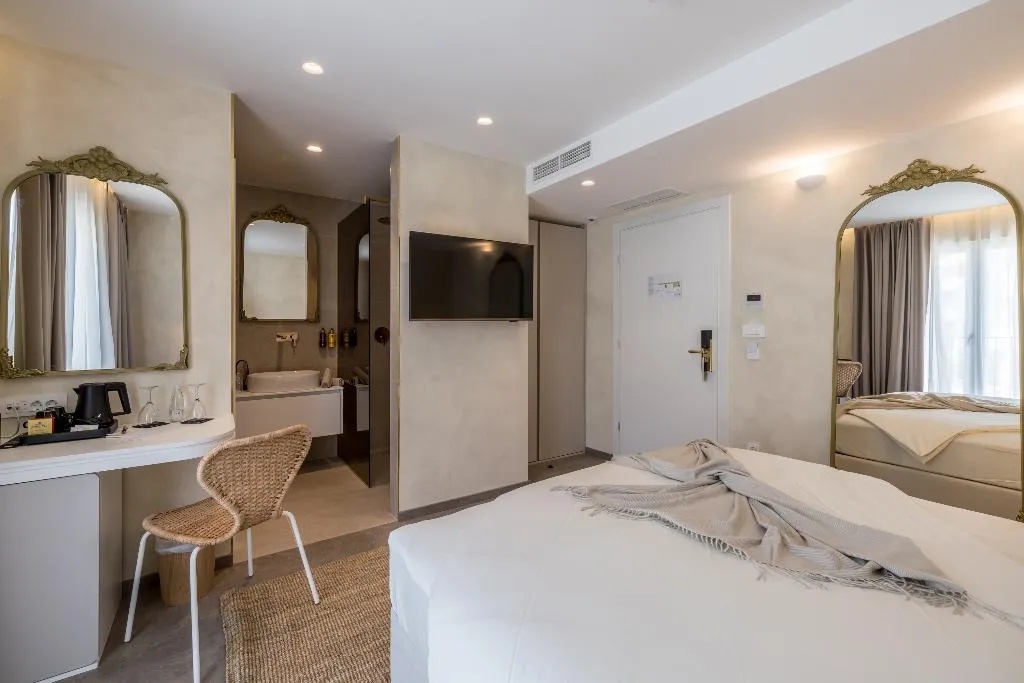 Double or Twin STANDARD Room, Hotel Aria, Split