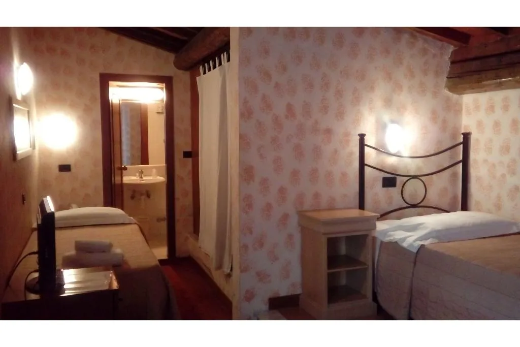 TWIN ECONOMY Room, iH Hotels Firenze Select, Florence