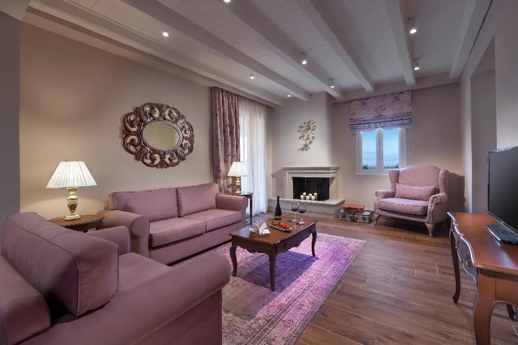 SUITE PRESTIGE Room, Kyniska Palace Conference & Spa, Athens
