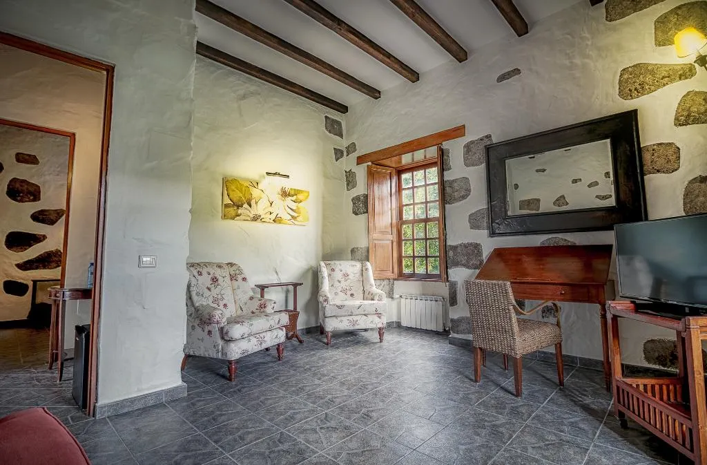 SUITE CAPACITY 2 Room, Hotel Rural LIVVO Maipez, Gran Canaria