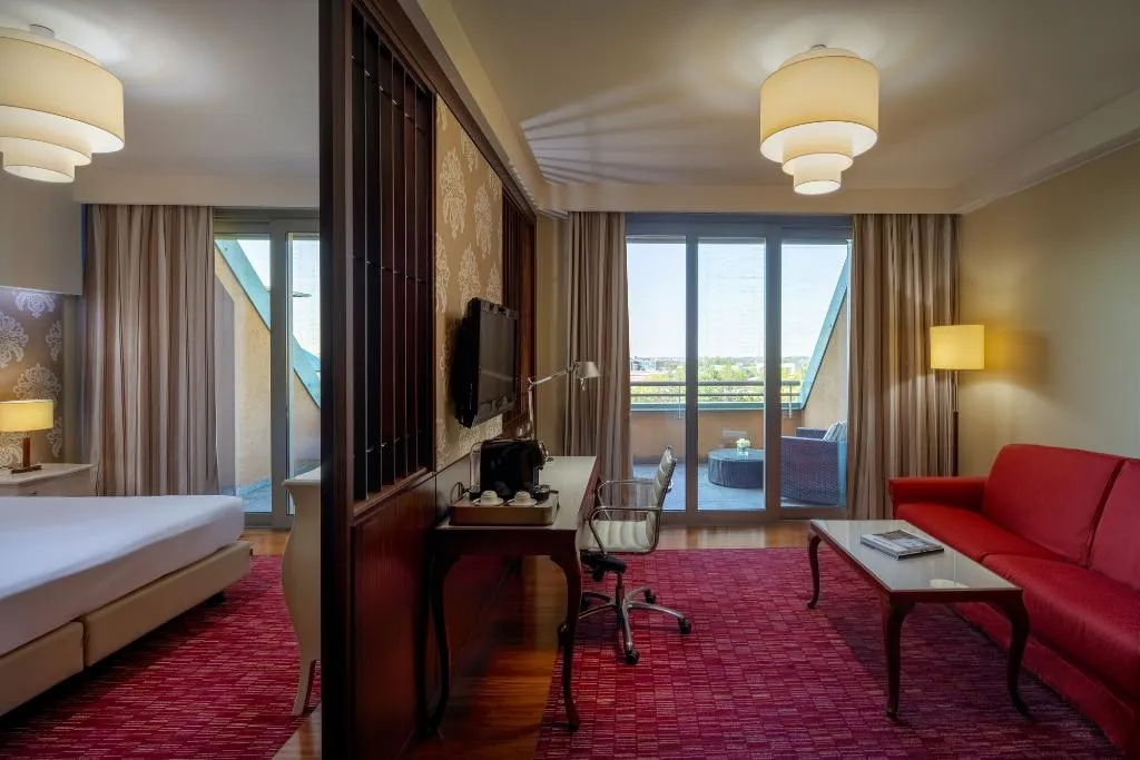 APARTMENT SUPERIOR Room, UNA HOTELS Expo Fiera Milano, Milan