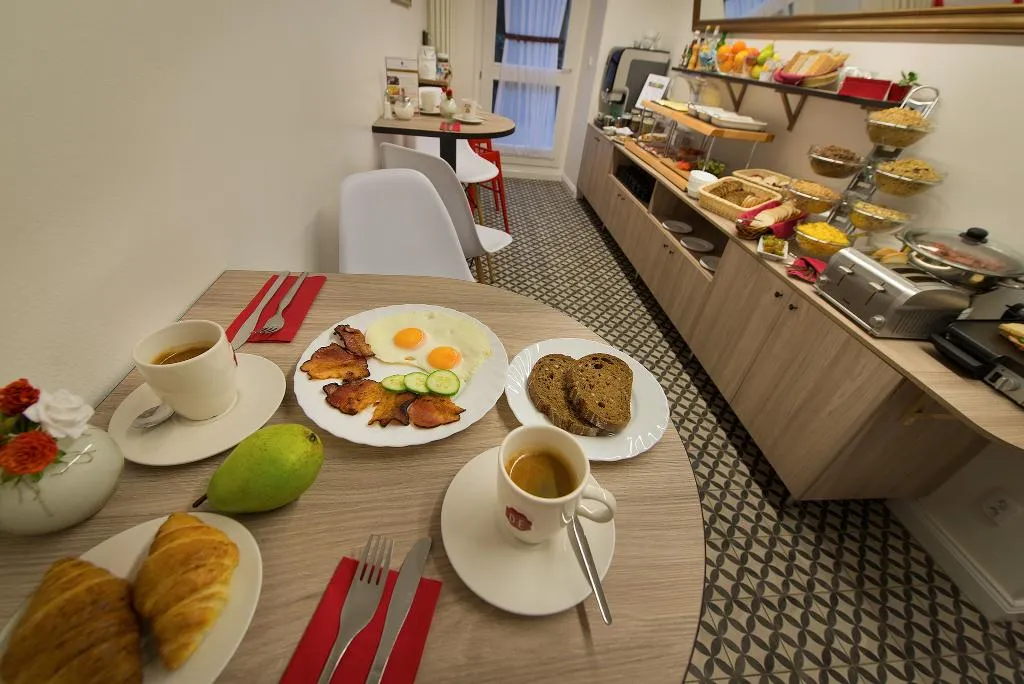 Restaurant, Suite Home Prague, Prague