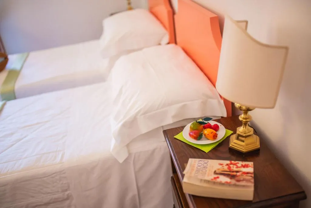 Room, Villa Sirina, Taormina