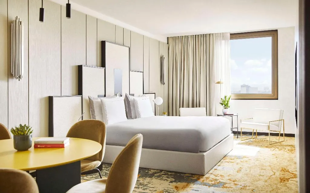 SUITE STANDARD Room, Grand Hyatt Barcelona, Barcelona