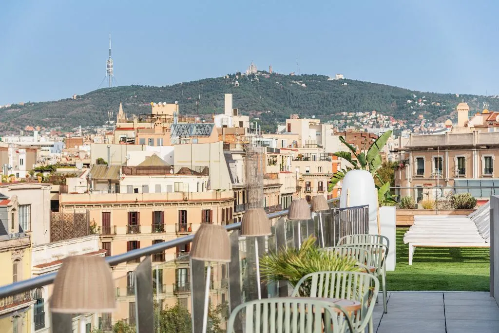 Terrace, Gran Hotel Havana 4*Sup by Escampa Hotels, Barcelona