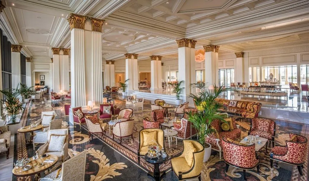 Restaurant, Palazzo Versace Dubai, Dubai