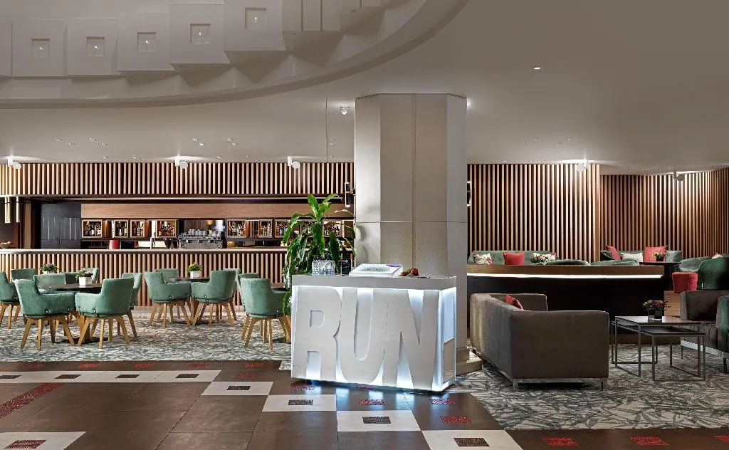 Bar, Crowne Plaza Athens, Athens