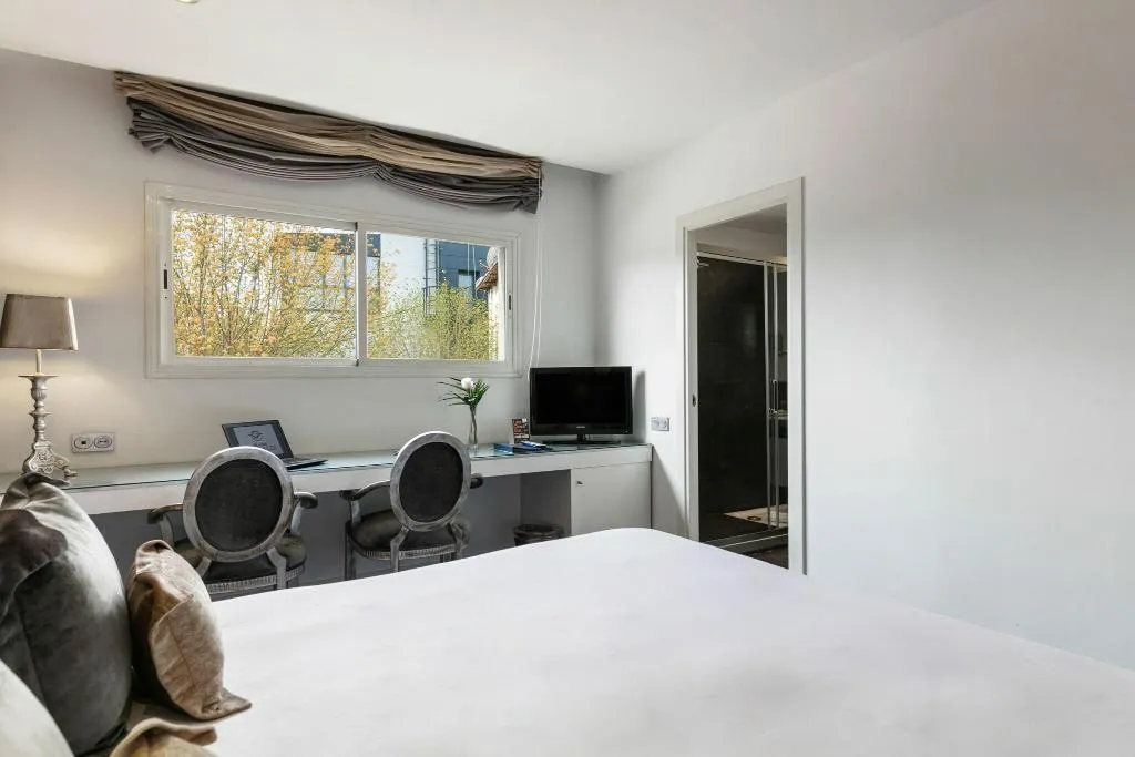 Room, Globales Acis & Galatea Hotel, Madrid