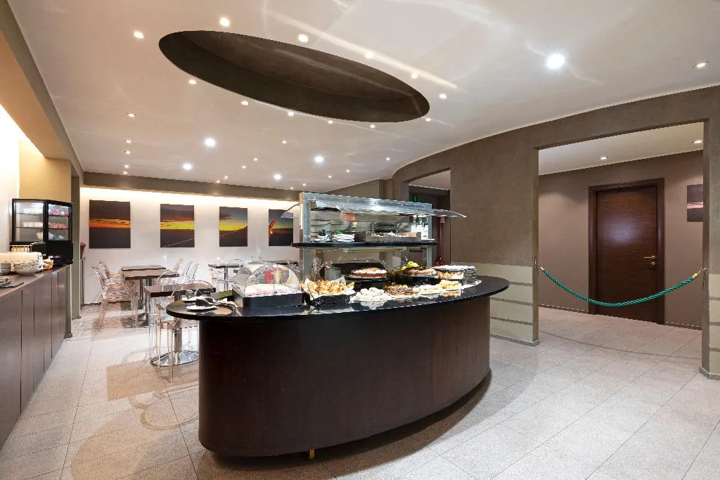 Bar, B&B Hotel Malpensa Lago Maggiore, Milan