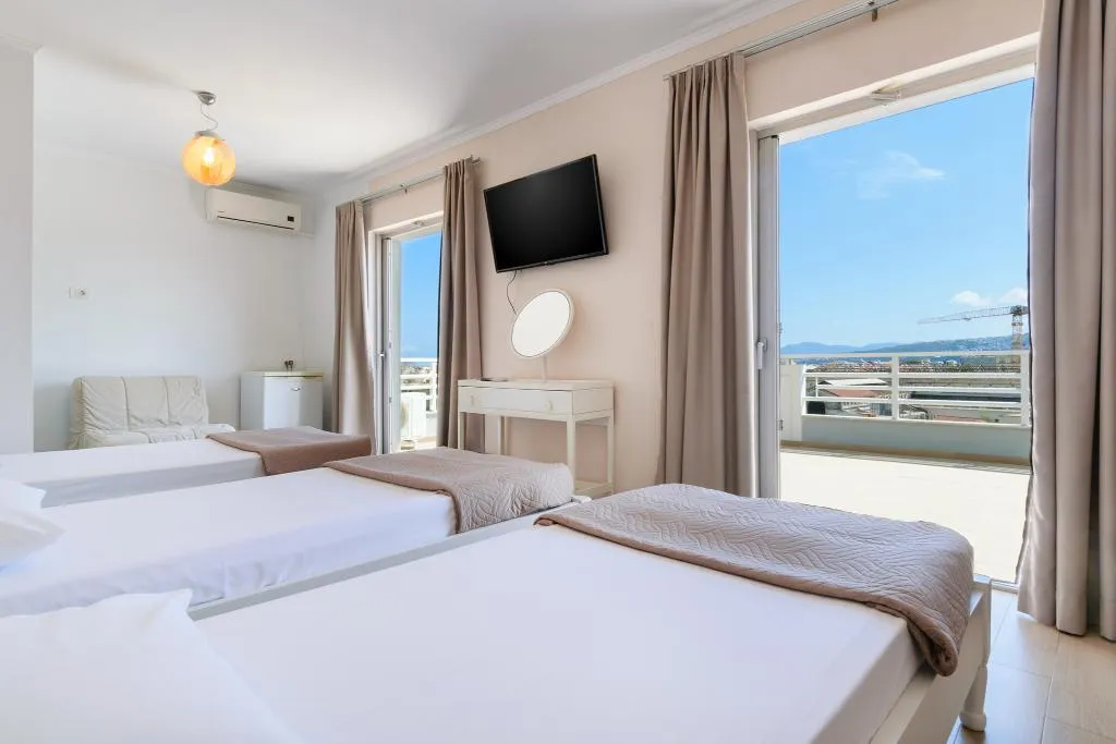 TRIPLE SUPERIOR Room, Archontiki, Crete