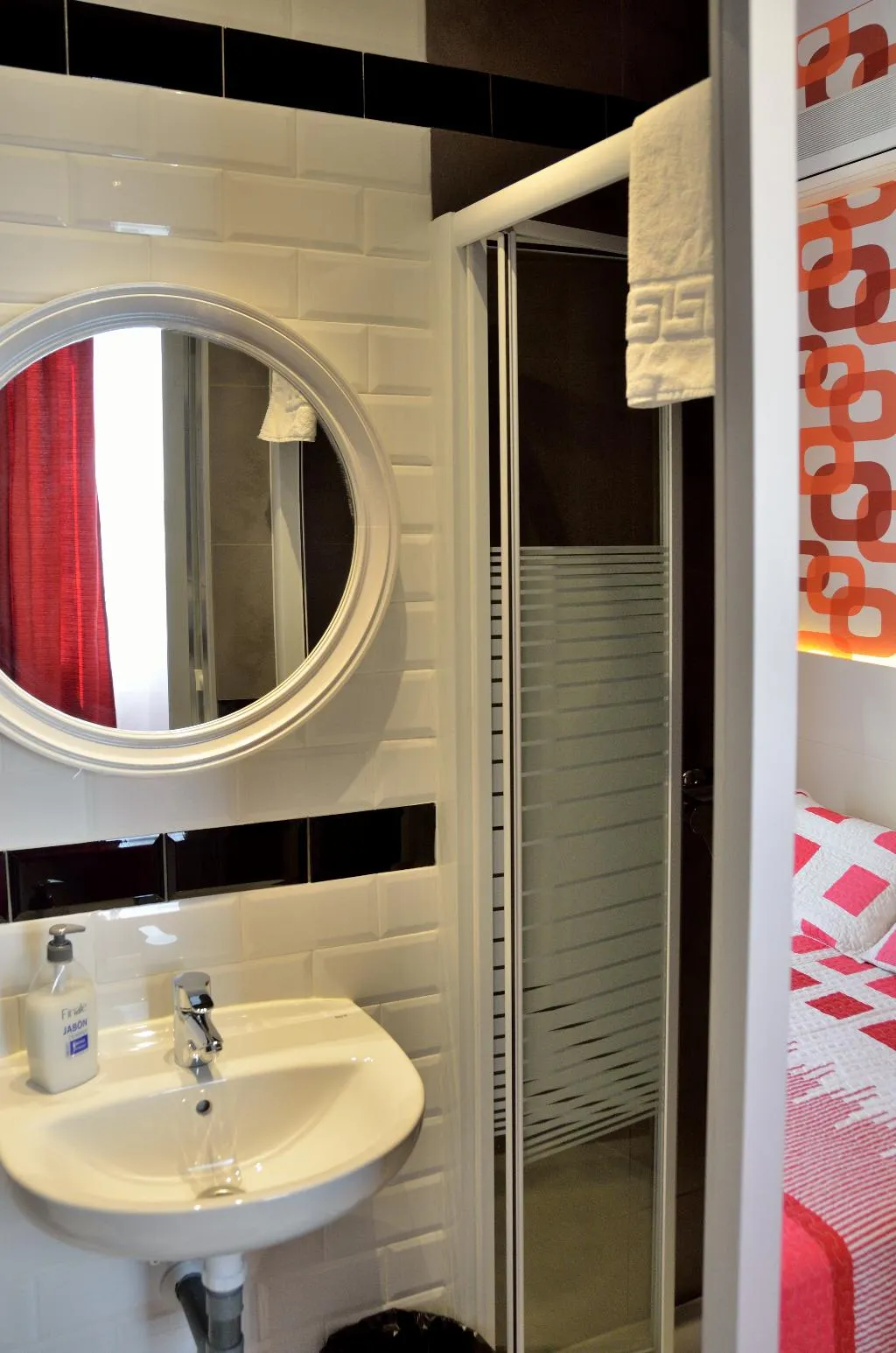 DOUBLE ECONOMY Room, Far Home Plaza Mayor, Madrid