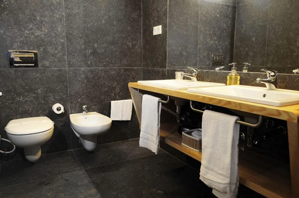 Room, Condes de Azevedo Palace, Porto