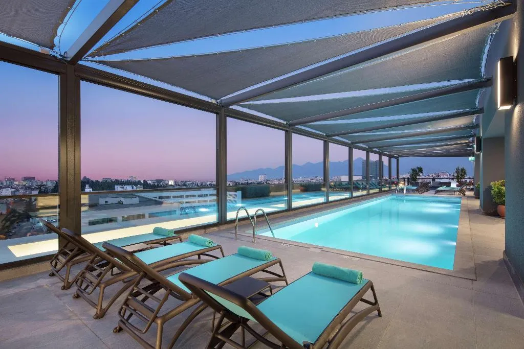 Pool, Doubletree Hilton Antalya City Centre, Antalya