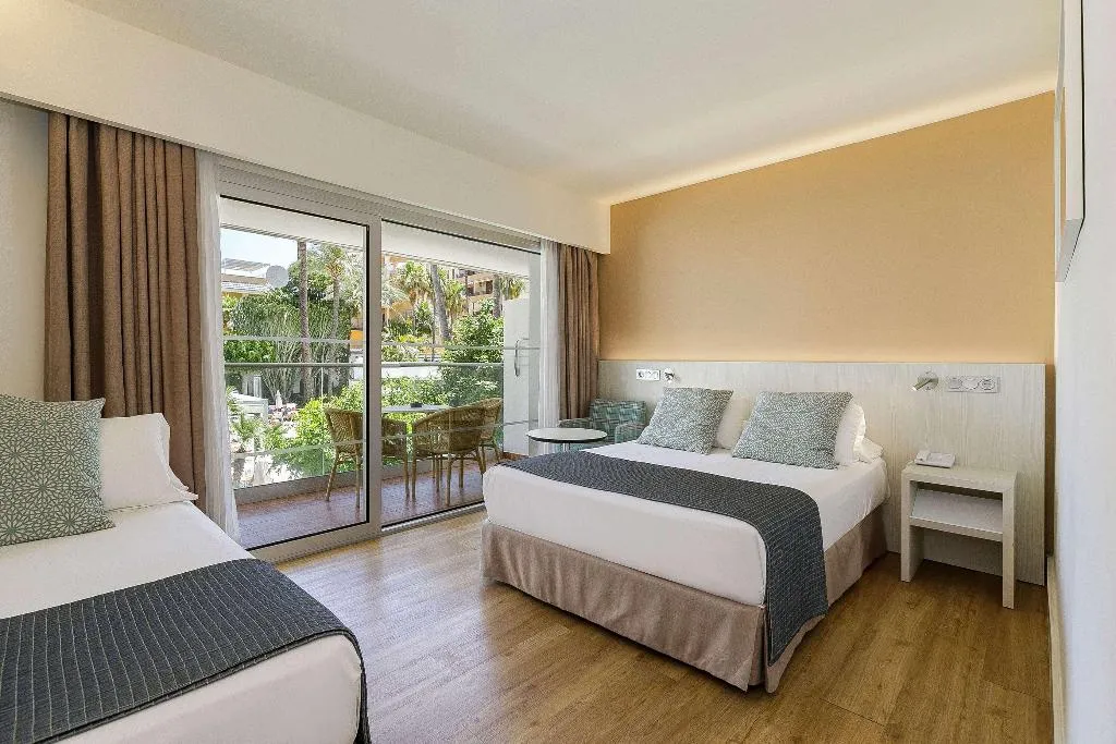 DOUBLE POOL VIEW Room, Sol Torremolinos Don Pedro, Costa Del Sol