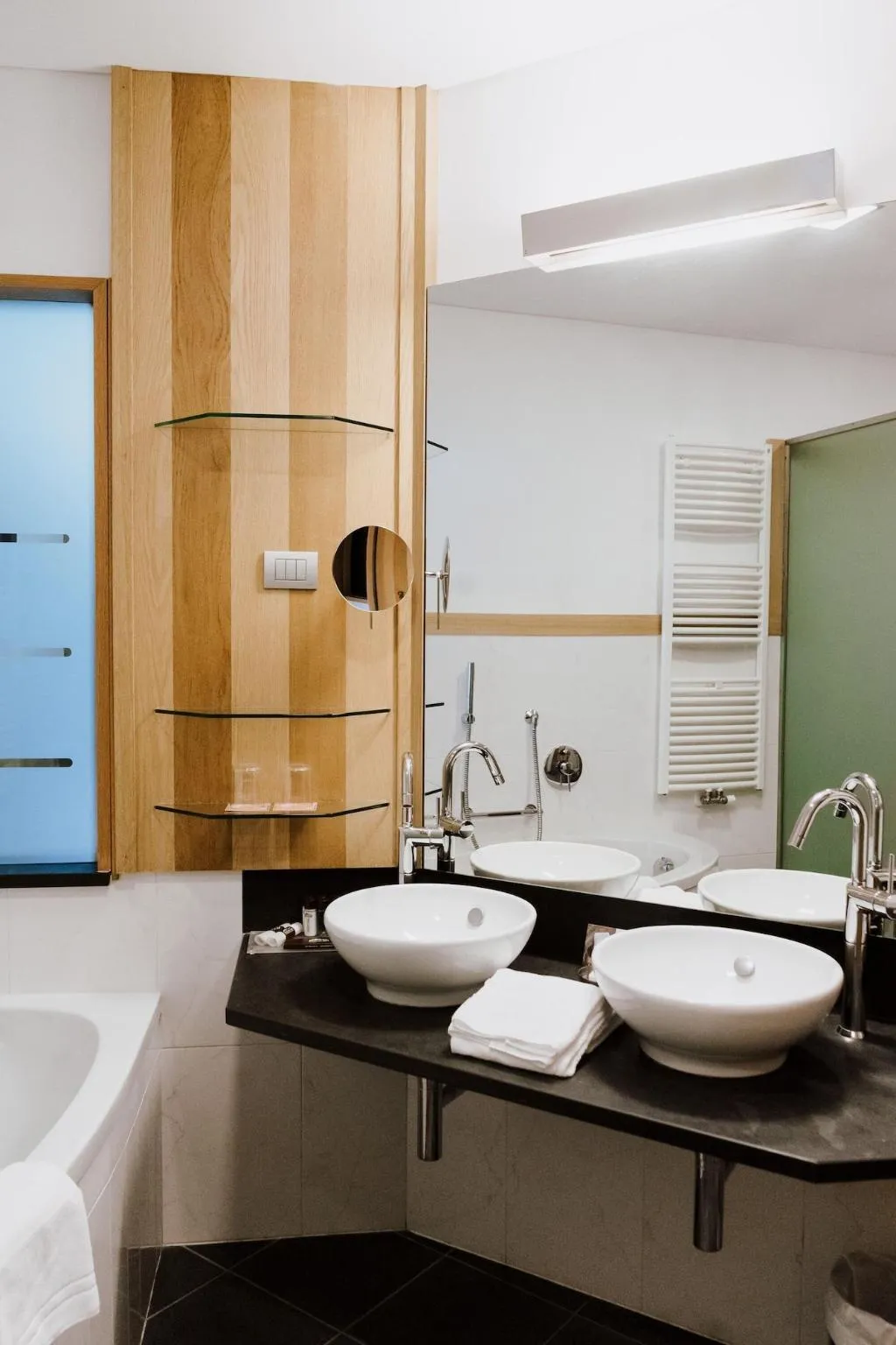 JUNIOR SUITE WITH DOUBLE BED Room, Lac Salin Spa & Mountain Resort, Milan