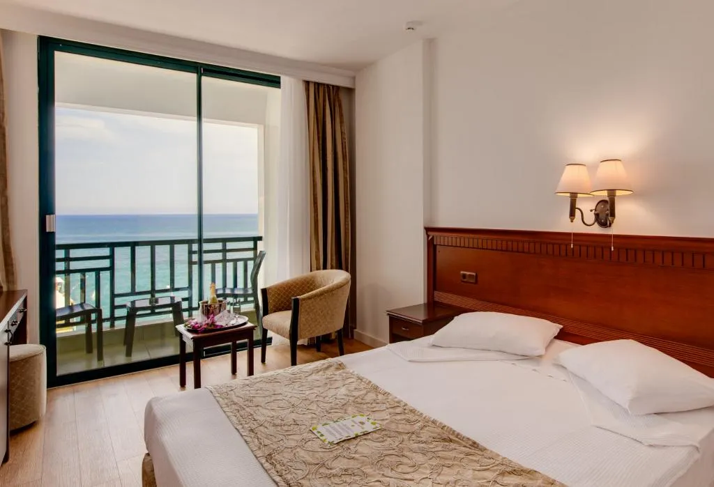 DOUBLE SIDE SEA VIEW Room, Golden Lotus, Antalya