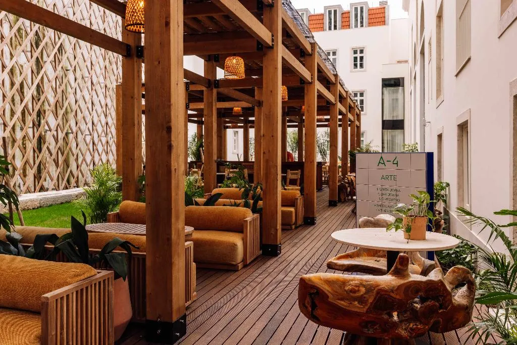 Restaurant, Locke De Santa Joana, Lisbon