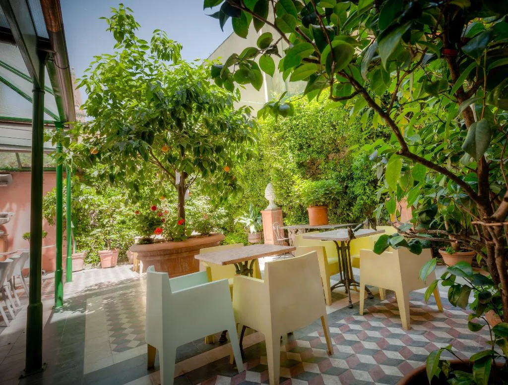 Terrace, Palazzo Dal Borgo, Florence