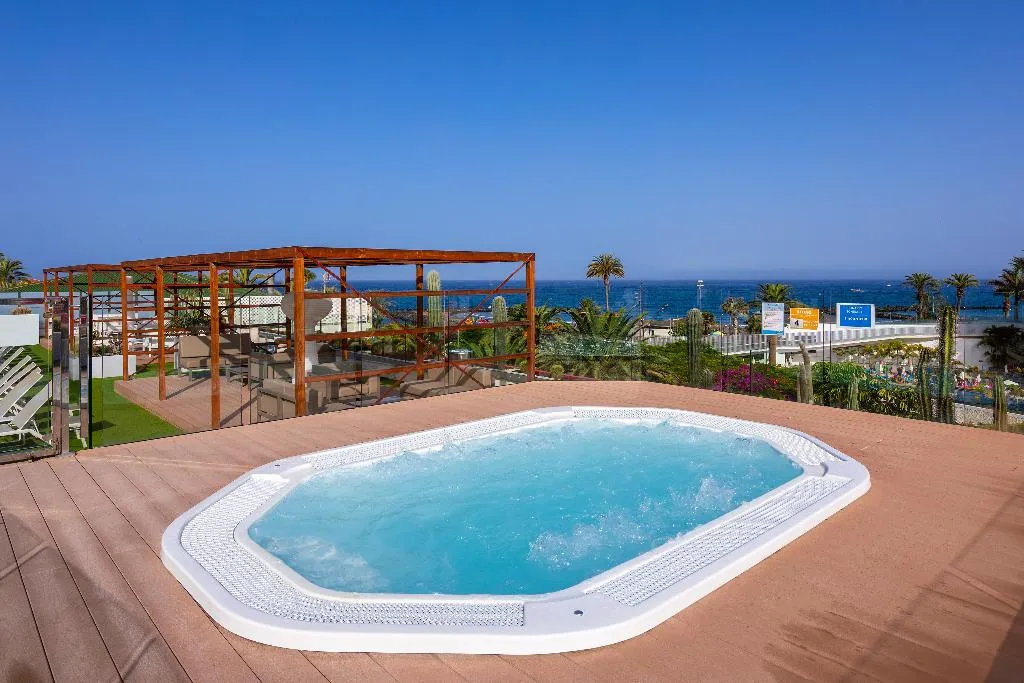 Sports and Entertainment, Alexandre Gala, Tenerife