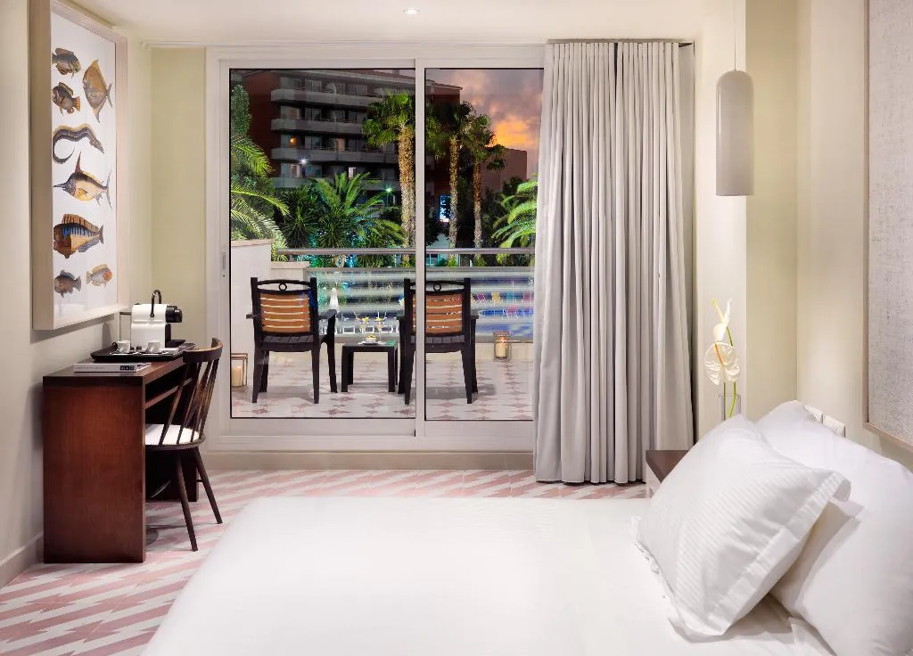 DOUBLE DELUXE Room, H10 Vintage Salou, Costa Dorada