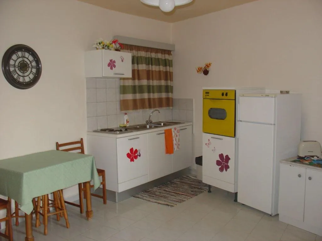 Room, Lyristis Apartments Plus, Rhodes
