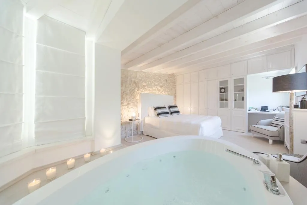 DOUBLE WITH JACUZZI Room, Villa Fanny, Cagliari