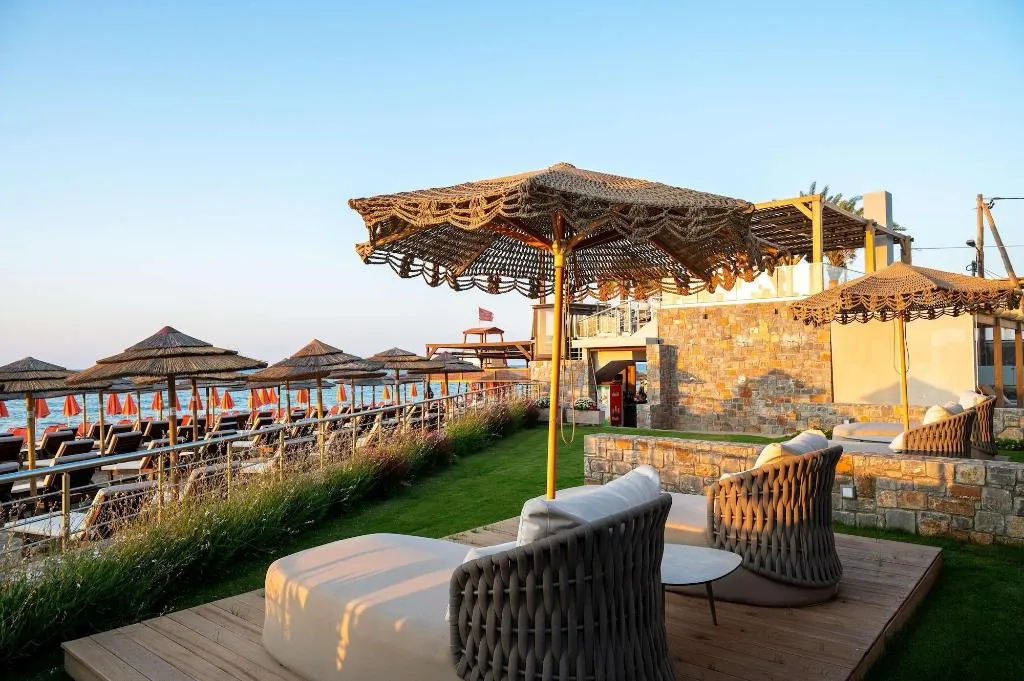 Terrace, High Beach White, Crete