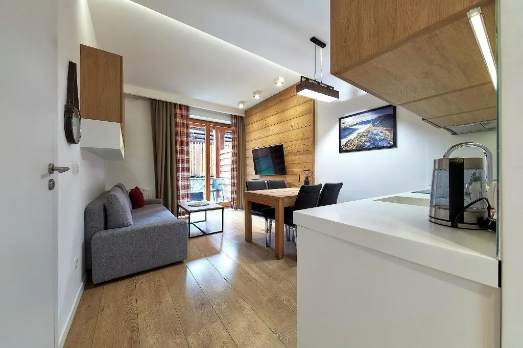 Room, ApartHotel Giewont, Krakow