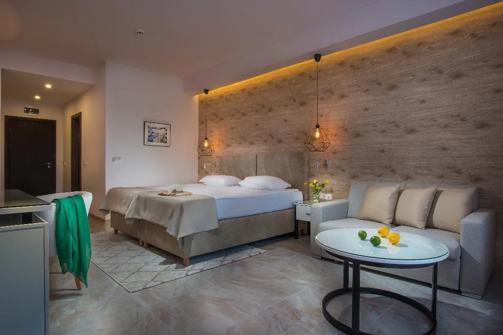 DOUBLE SIDE SEA VIEW Room, Algara Beach, Varna