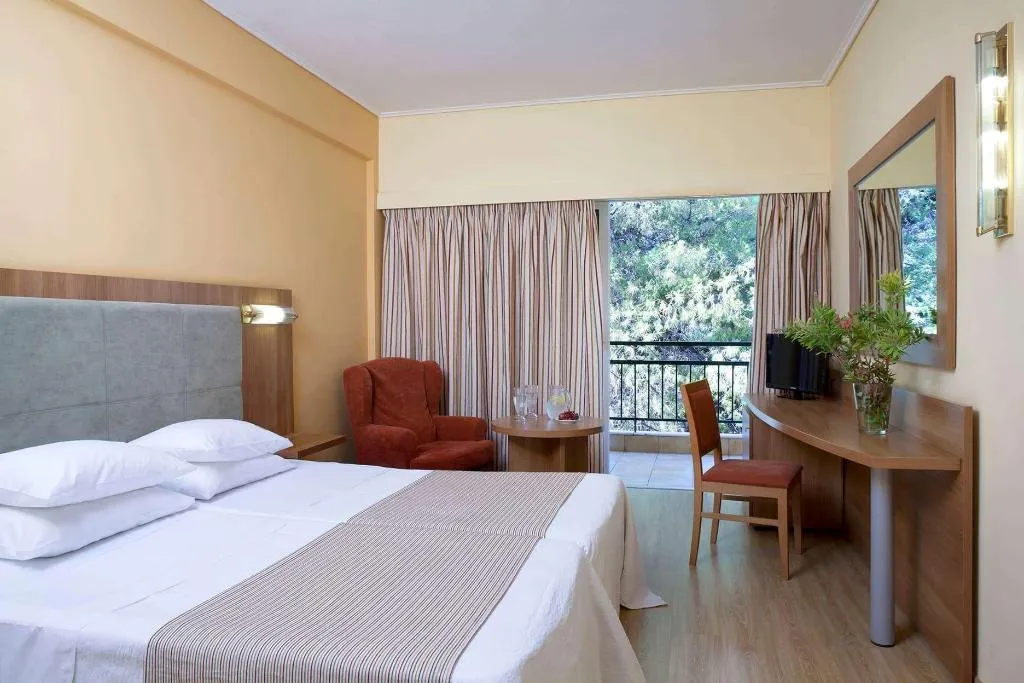 Room, Dolce Attica Riviera, Athens