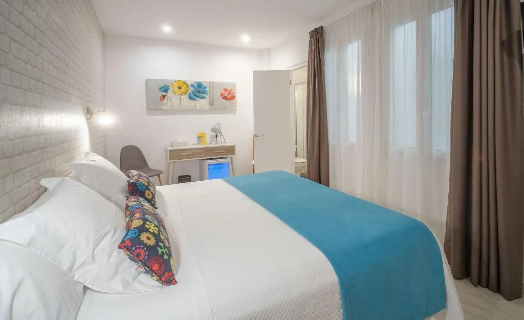 Room, Hostal Menurka, Menorca